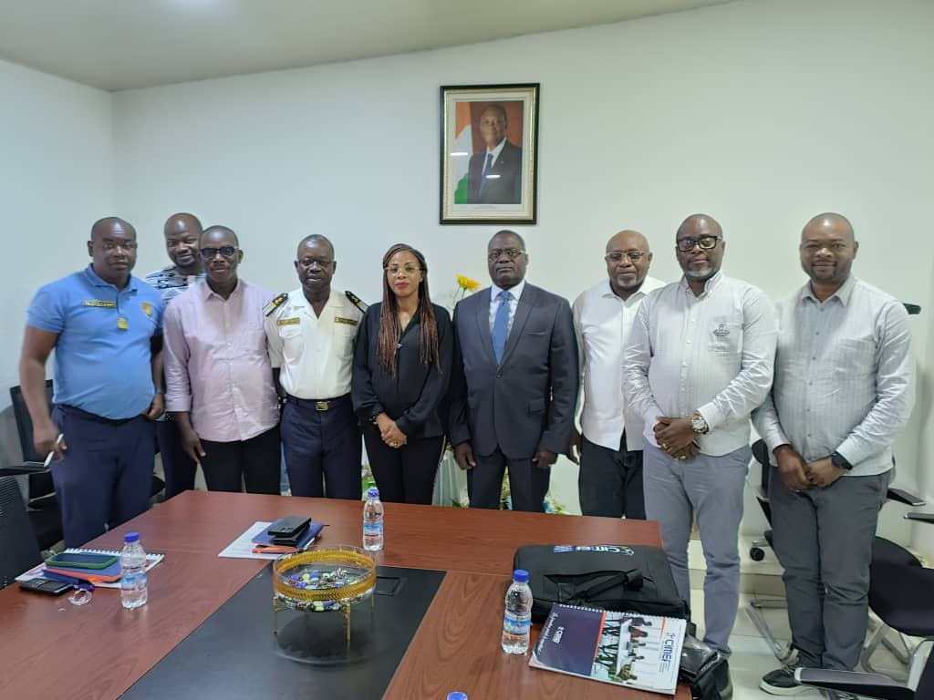 Contrôle de Gestion et Système de pilotage dans le secteur public : modalités, mise en œuvre et résultats